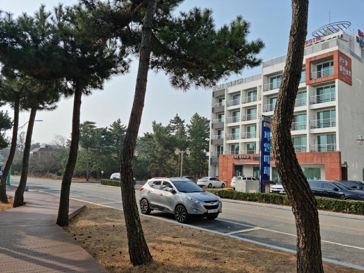 Pine Beach Yangyang Esterno foto
