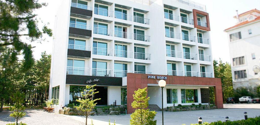 Pine Beach Yangyang Esterno foto