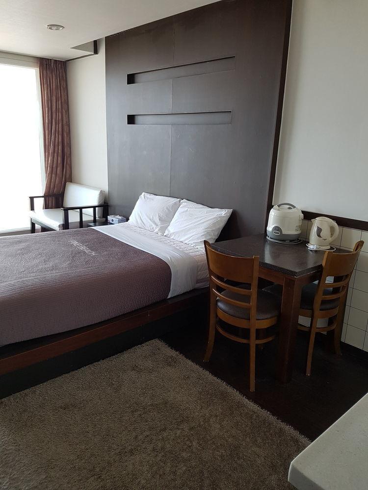 Pine Beach Yangyang Esterno foto