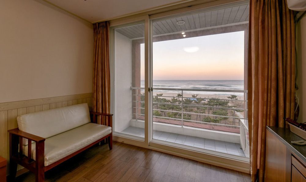 Pine Beach Yangyang Esterno foto