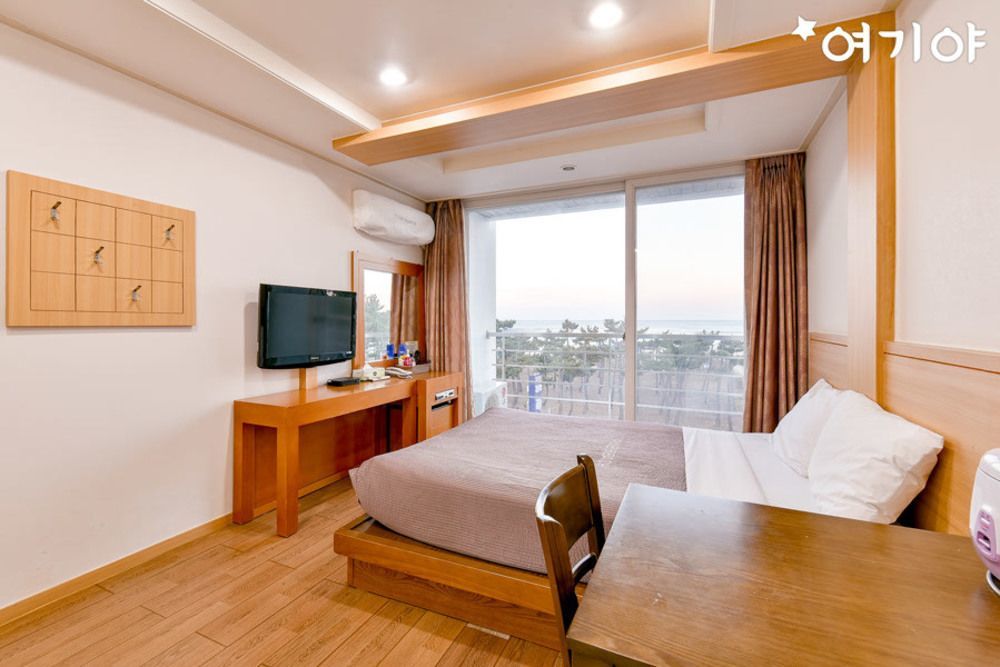 Pine Beach Yangyang Esterno foto