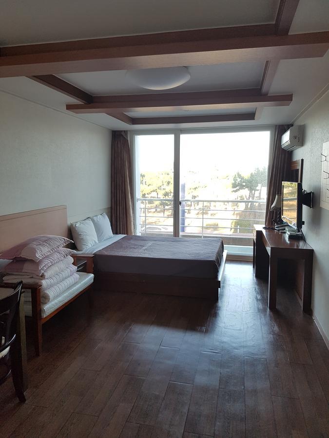 Pine Beach Yangyang Esterno foto